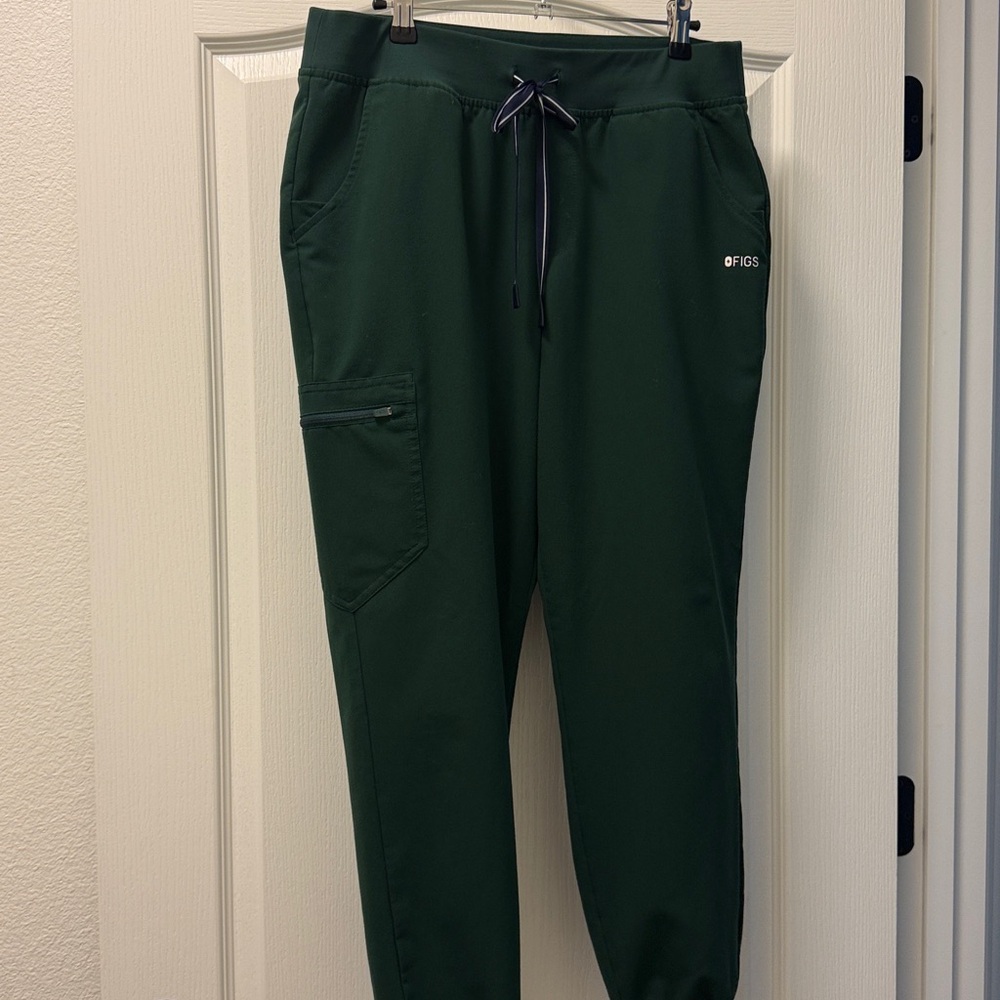 Figs Green Track Pants & Joggers